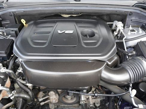 Used 2018 Jeep Grand Cherokee Laredo image 28