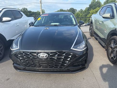 Used 2021 Hyundai Sonata SEL w/ Preferred Accessory Package FWD image 3