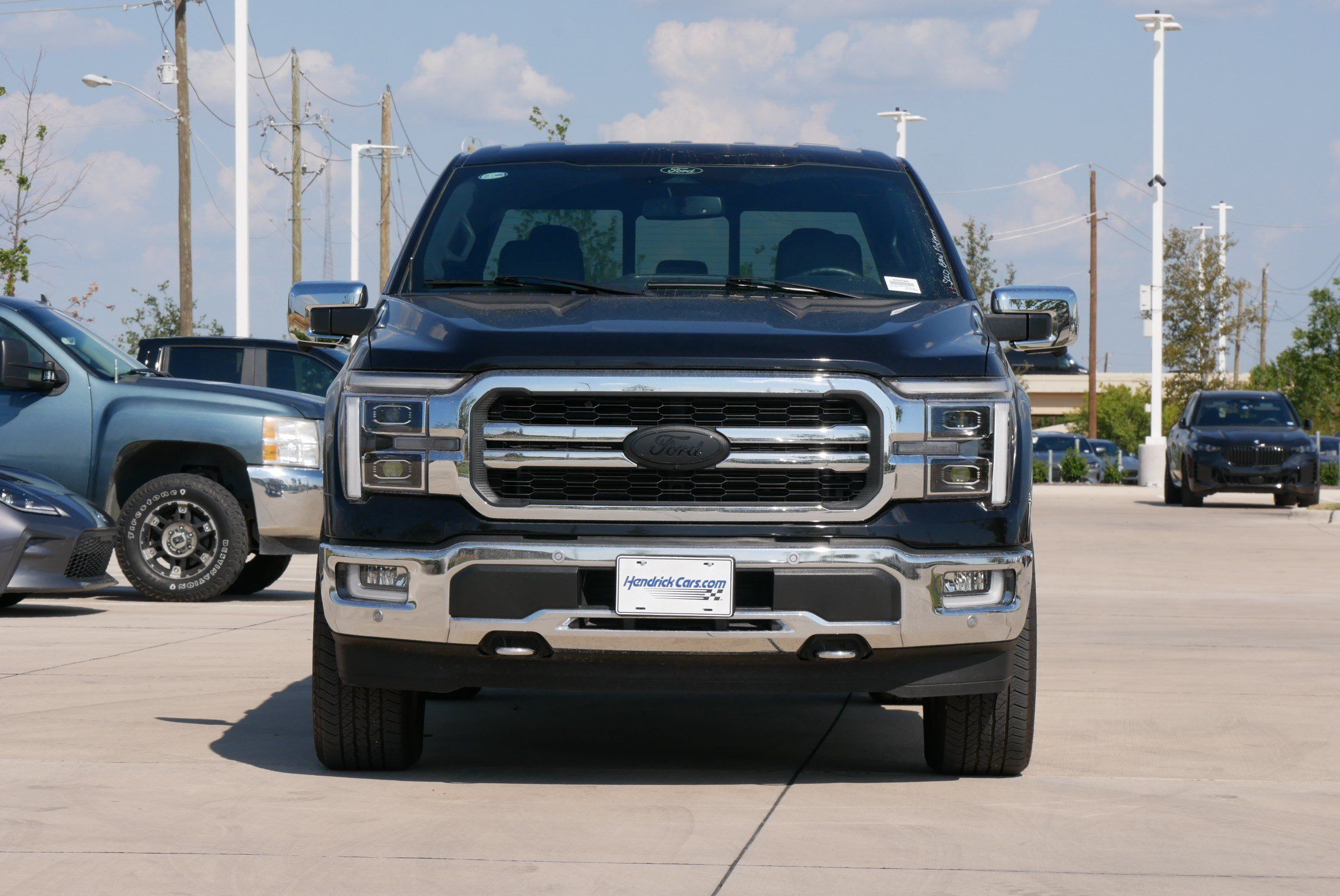 Used 2024 Ford F150 Lariat w/ FX4 Off-Road Package AWD/4WD image 3