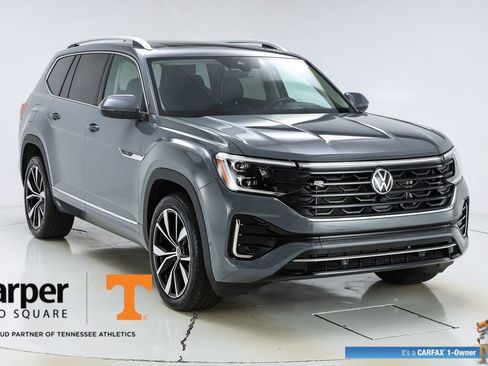 Used 2025 Volkswagen Atlas SEL Premium R-Line image 55