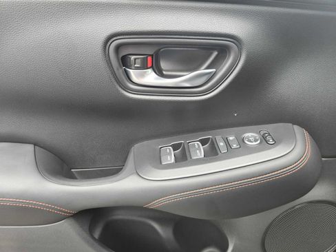 Used 2025 Honda HR-V Sport image 22