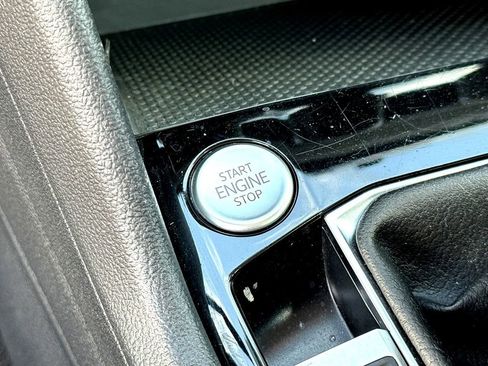 Used 2024 Volkswagen Taos S image 20