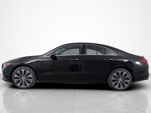 Used 2023 Mercedes-Benz CLA 250 image 2