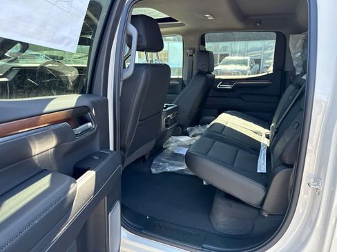 New 2026 GMC Sierra 1500 Denali AWD/4WD image 23