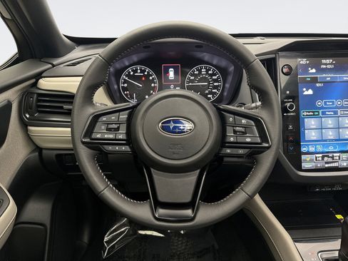 Used 2025 Subaru Forester Premium image 12