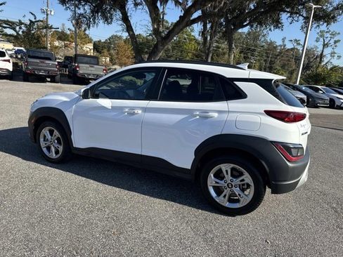 Used 2023 Hyundai Kona SEL image 4