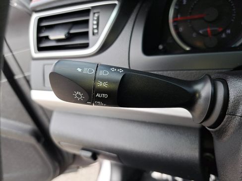 Used 2017 Toyota Camry SE FWD image 26