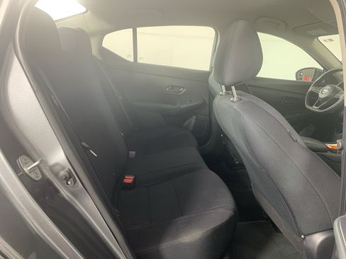 Used 2024 Nissan Sentra S FWD image 35