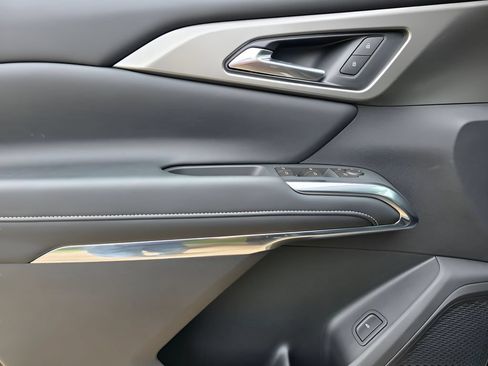 New 2026 Chevrolet Traverse LT w/ Midnight/Sport Edition AWD/4WD image 15