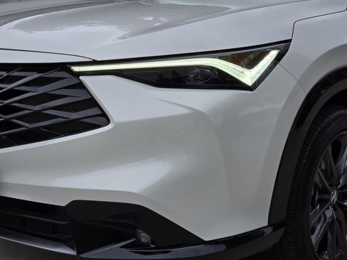 Certified 2025 Acura ADX A-Spec FWD image 9