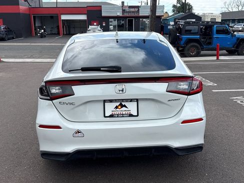 Used 2022 Honda Civic Sport image 5