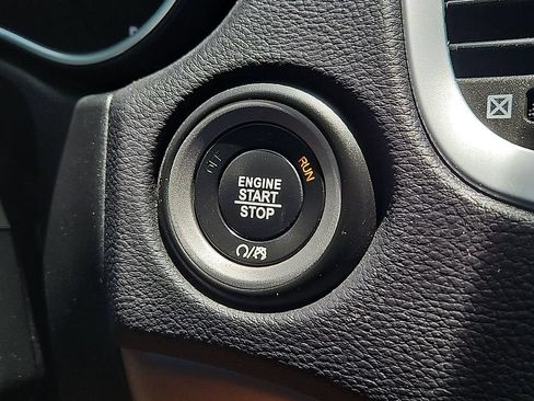 Used 2019 Dodge Durango AWD w/ Skid Plate Group image 24