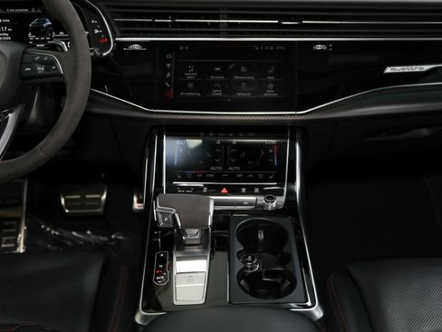 Used 2022 Audi RS Q8 AWD/4WD image 51