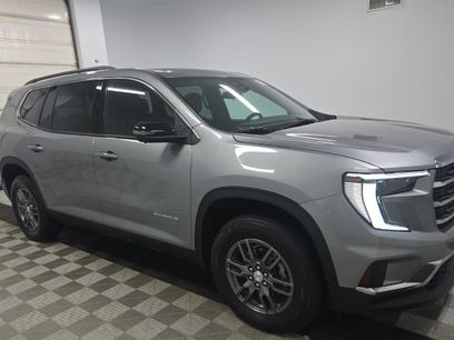 Used 2025 GMC Acadia Elevation