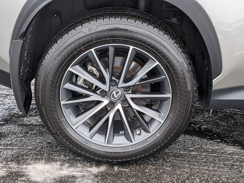 Used 2022 Lexus NX 350 AWD w/ Premium Package image 11