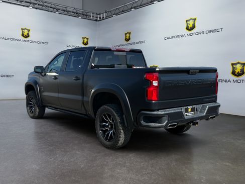 Used 2022 Chevrolet Silverado 1500 RST AWD/4WD image 3