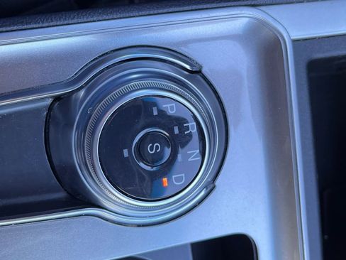 Used 2023 Ford Edge SEL image 27