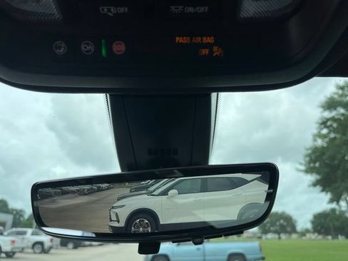 Used 2023 Cadillac XT6 Sport w/ Platinum Package AWD/4WD image 35