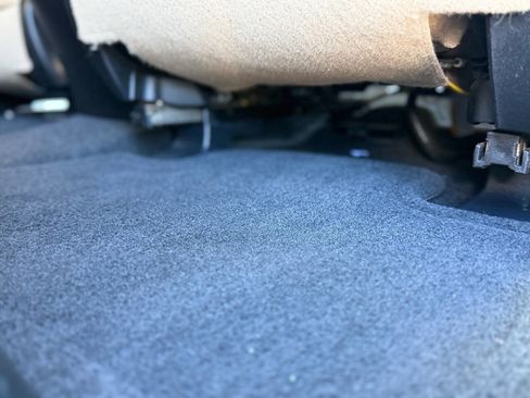 Used 2014 Toyota RAV4 Limited w/ Technology Package AWD/4WD image 83