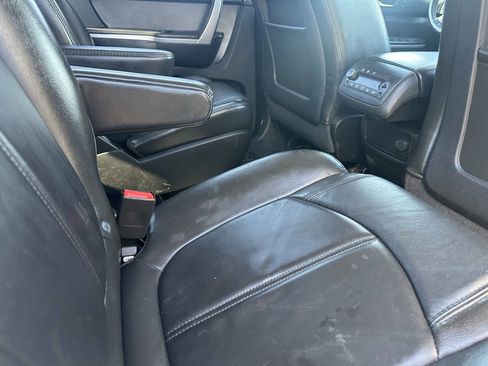 Used 2010 GMC Acadia SLT image 6