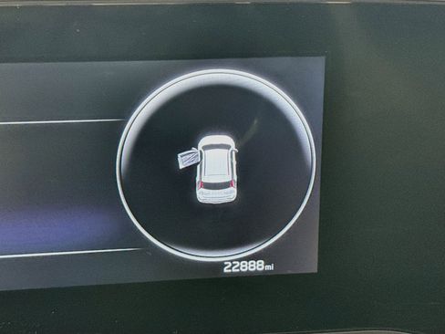 Used 2023 Kia Niro Wind w/ Wind Preserve Package FWD image 16