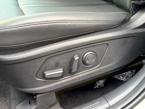 New 2026 Kia Sorento X-Line EX image 16