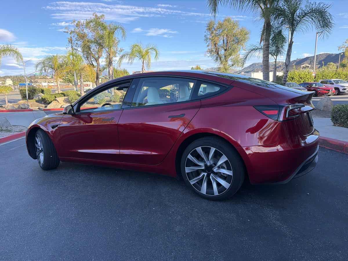 Used 2024 Tesla Model 3 Long Range RWD image 8
