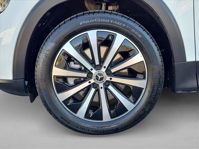 Used 2022 Mercedes-Benz GLB 250 4MATIC image 23