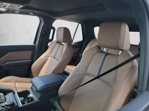 Used 2025 Toyota 4Runner Limited image 13