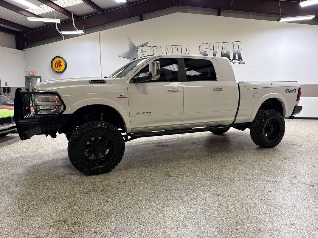 Used 2022 RAM 2500 Laramie w/ Safety Group B AWD/4WD image 2