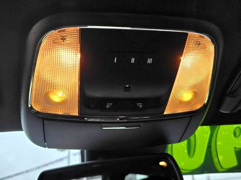 Certified 2023 Dodge Charger Scat Pack w/ Plus Group image 17