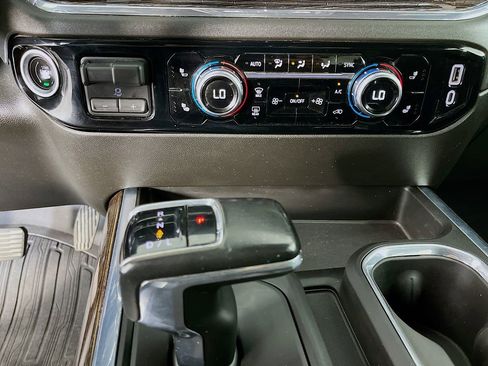 Used 2024 GMC Sierra 1500 Elevation w/ X31 Off-Road Package AWD/4WD image 20