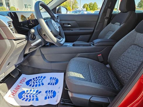 New 2026 Nissan Kicks SV image 4