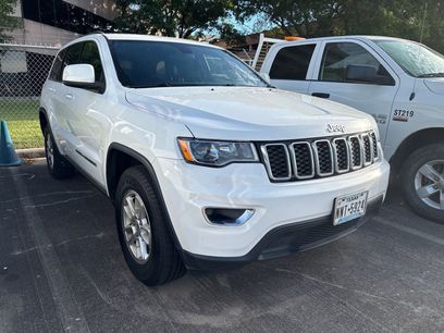 Used 2018 Jeep Grand Cherokee Laredo