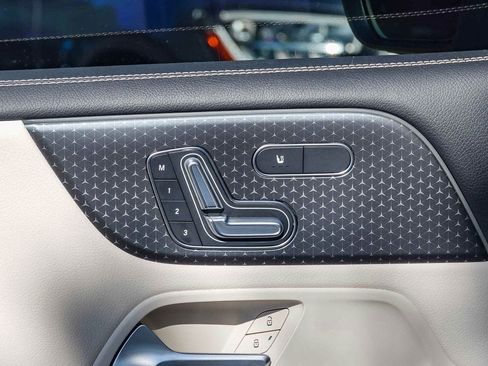 Certified 2025 Mercedes-Benz GLB 250 GLB 250 image 21