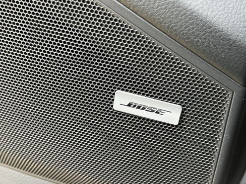 Certified 2024 Porsche Cayenne image 28