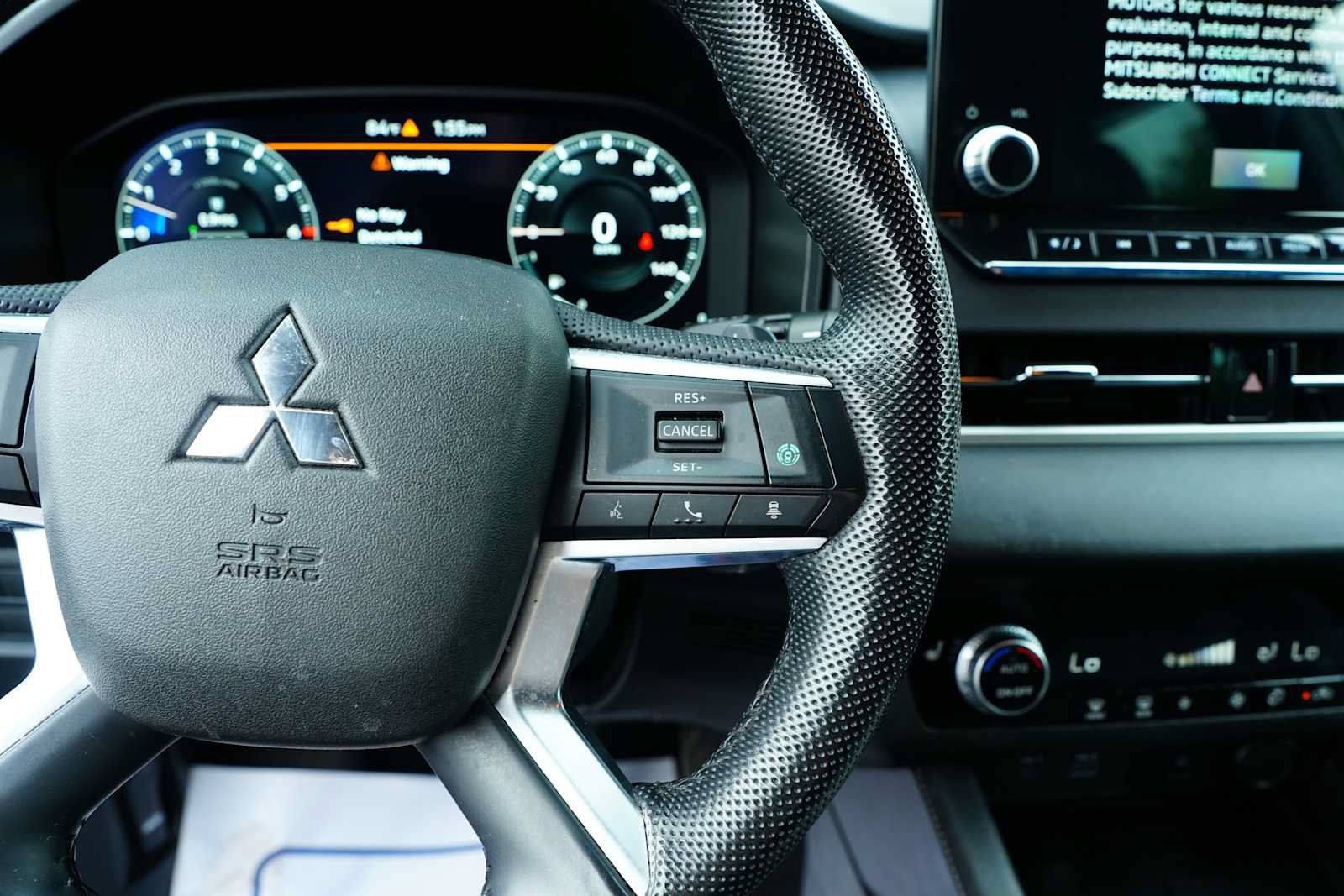 Used 2023 Mitsubishi Outlander Ralliart AWD/4WD image 20