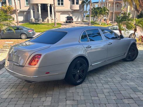Used 2011 Bentley Mulsanne RWD image 8