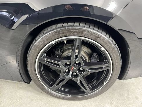 Used 2023 Chevrolet Corvette Stingray Preferred Conv w/ Z51 Performance Package RWD image 29
