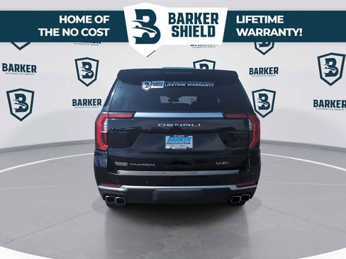 Used 2025 GMC Yukon Denali AWD/4WD image 8
