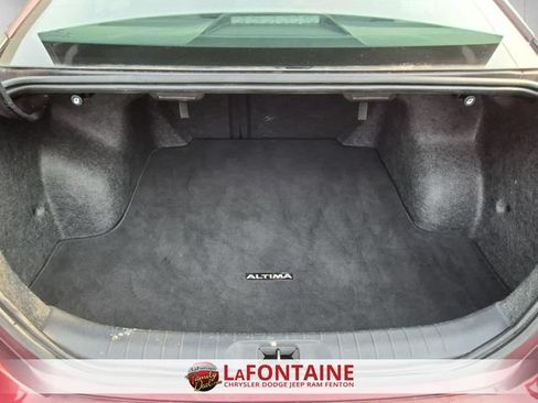 Used 2023 Nissan Altima 2.5 SV FWD image 27