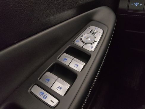 Used 2022 Hyundai Santa Fe Calligraphy image 27