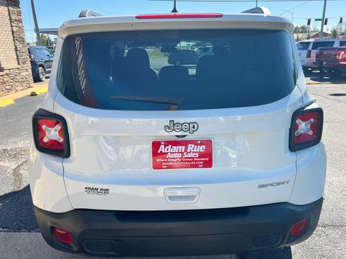 Used 2020 Jeep Renegade Sport w/ Sport Appearance Group image 6