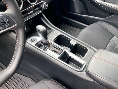 Used 2024 Nissan Sentra SR image 19