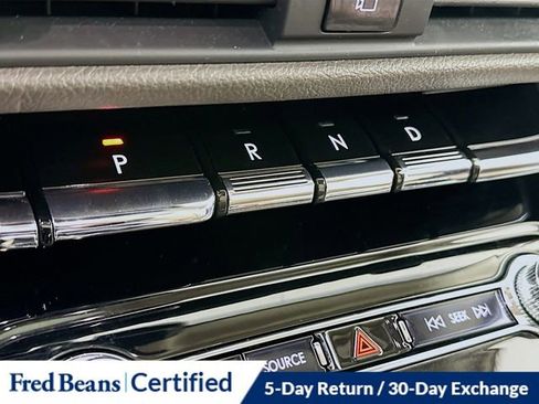 Used 2021 Lincoln Corsair AWD w/ Premium Package image 19