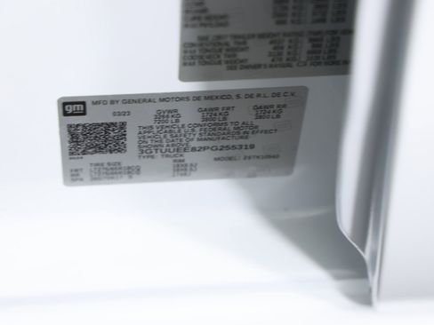 Used 2023 GMC Sierra 1500 AT4 w/ Technology Package image 11