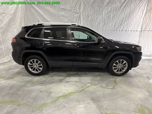 Used 2019 Jeep Cherokee Latitude Plus w/ Cold Weather Group image 14