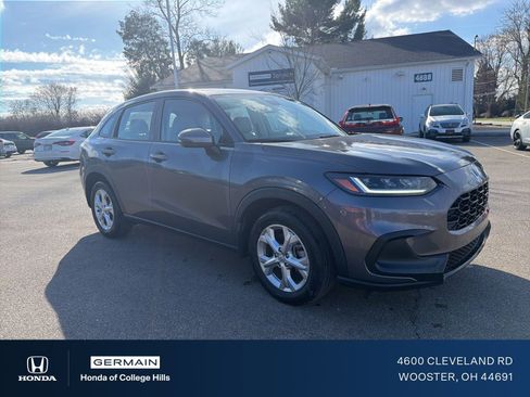 Used 2023 Honda HR-V LX image 3