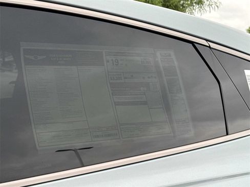 New 2026 Genesis GV80 3.5T e-SC image 17