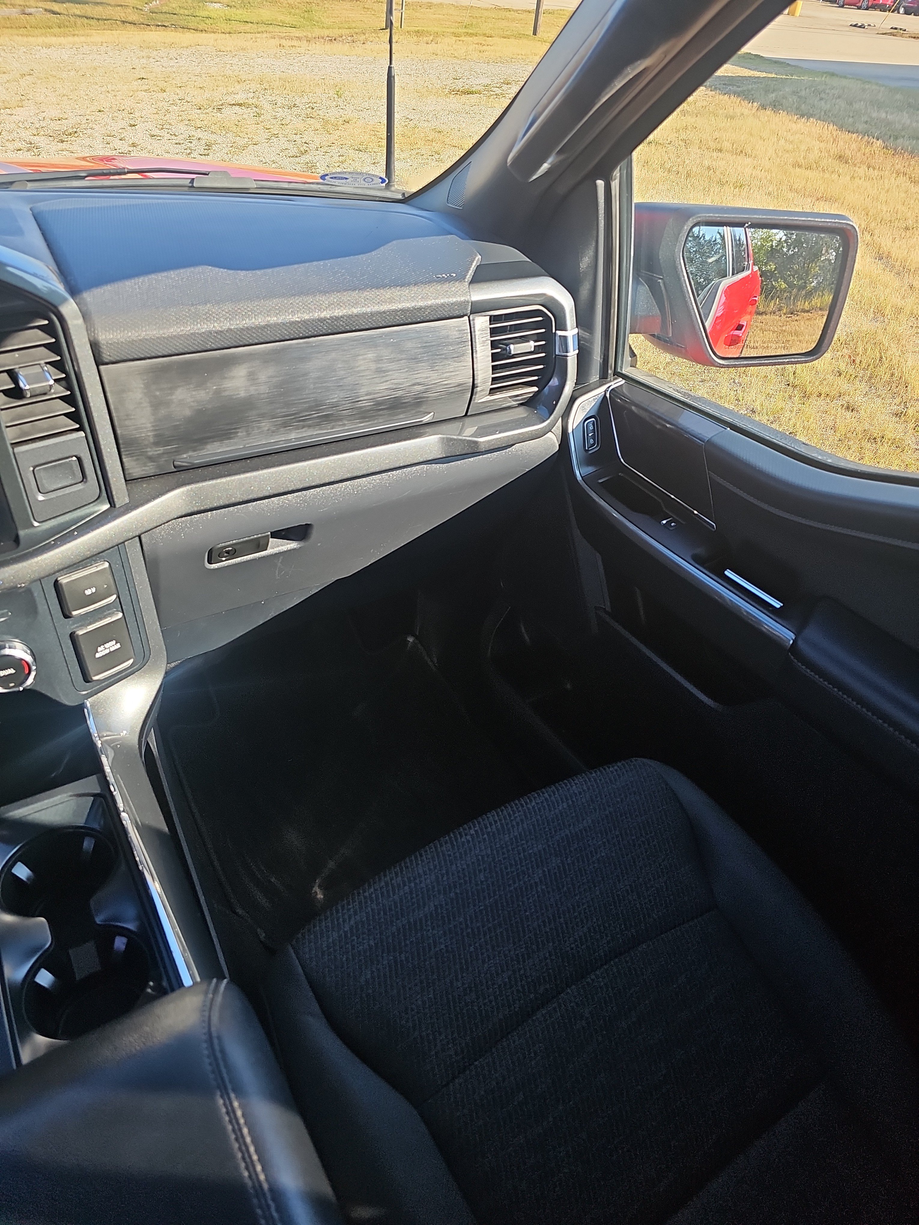 Used 2022 Ford F150 XLT w/ Equipment Group 302A High AWD/4WD image 35